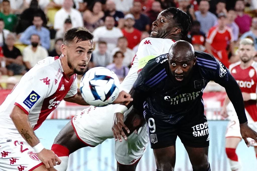 摩纳哥欧冠征途：逆袭与遗憾交织的激昂篇章