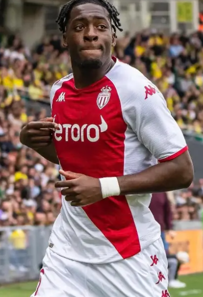 迪萨西转会巴萨传闻:现状剖析与前景展望