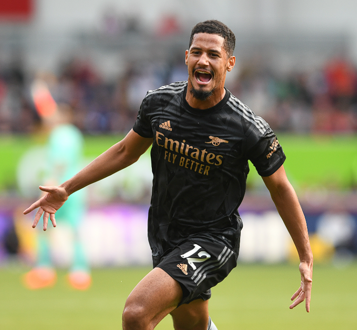 萨利巴绝妙防守：阿森纳防线上的闪耀时刻