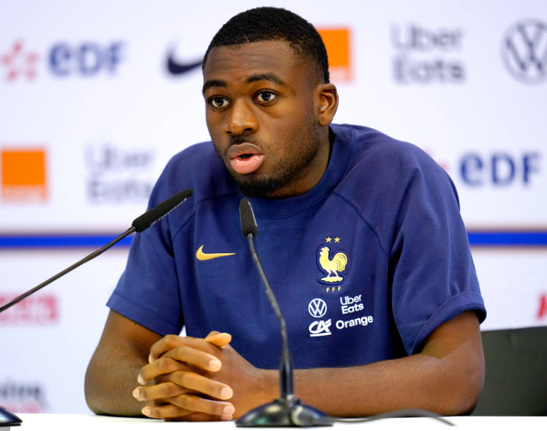 切尔西召回外租锋将大卫·福法纳，引多队竞逐