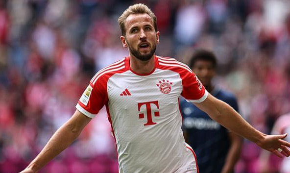 沃克告别英格兰队，凯恩深情送祝福彰显队友情谊