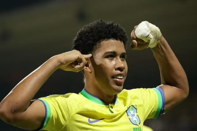 曼联切尔西小将转会传闻解析：安德雷&middot;桑托斯成焦点